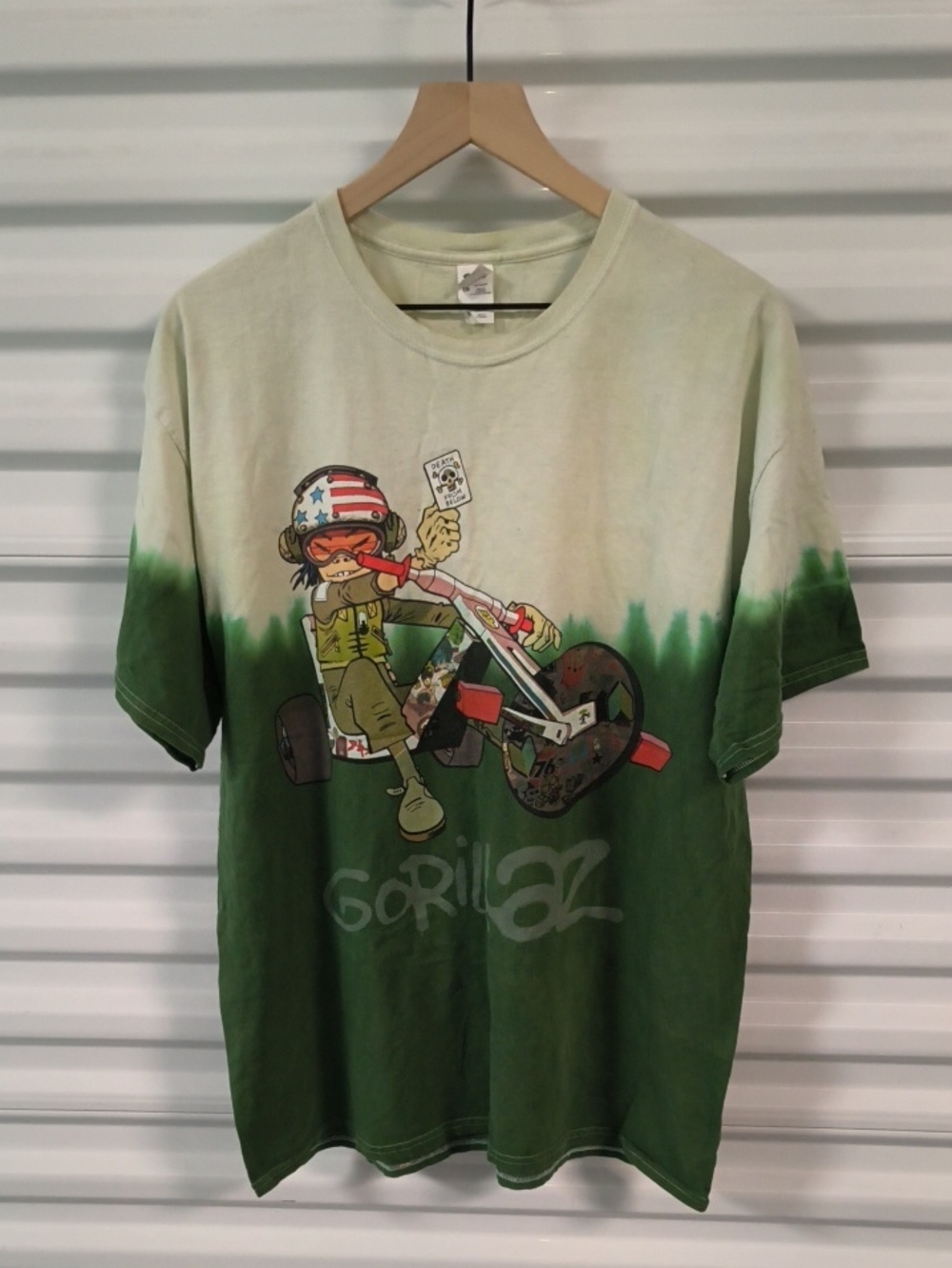 Gorillaz Noodle on a Trike Tie Dye Graphic Band Crewneck Short Sleeve T-shirt XL